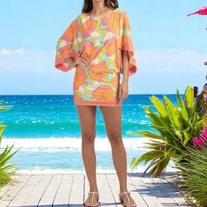 Trina Turk Playa de Flor Swimsuit Cover-Up Tunic Dress